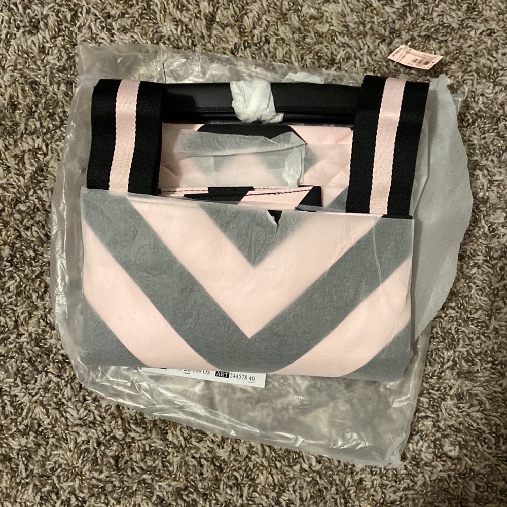 VS tote bag